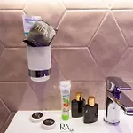 Rea Life Luxury 住宿加早餐酒店 3*