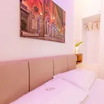 Rea Life Luxury 住宿加早餐酒店 卡瓦德蒂雷尼